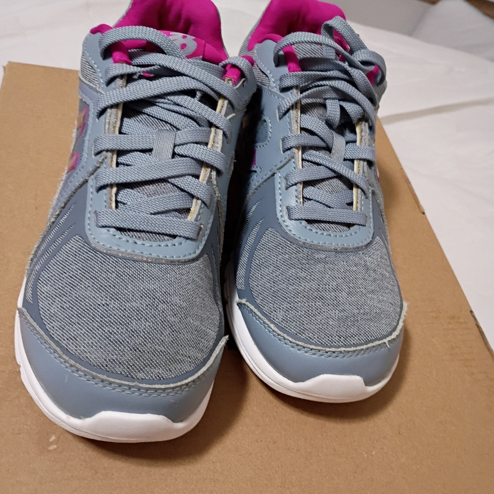 Stylish Women's Gray and Pink Sneakers